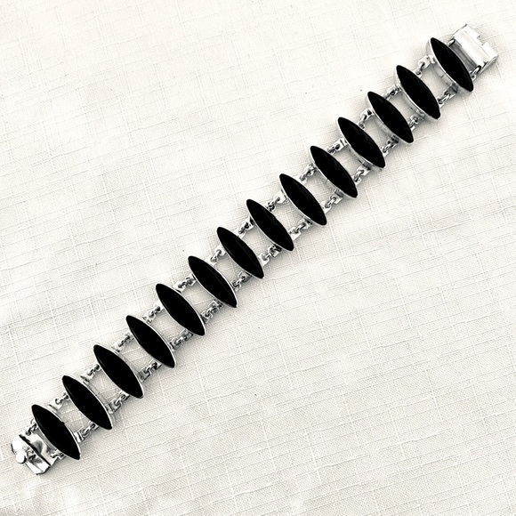 Bracelet~Sterling Silver~Stamped / Black Onyx - Picture 2 of 12